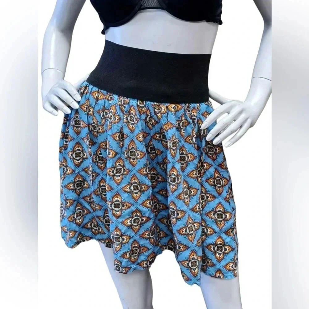 Queen The Label Flowy Mini Skirt  Size 16
